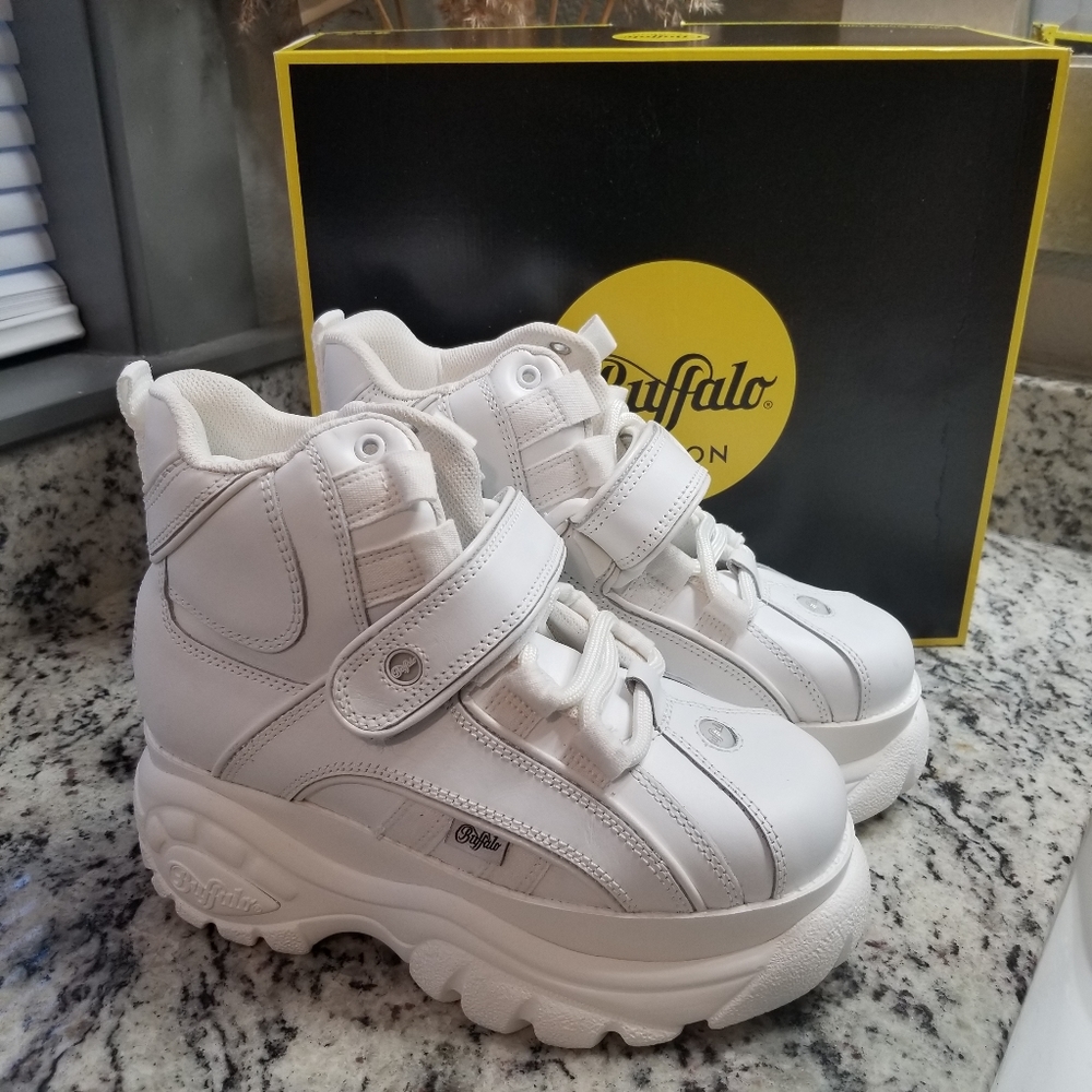 Buffalo London high top Sneakers